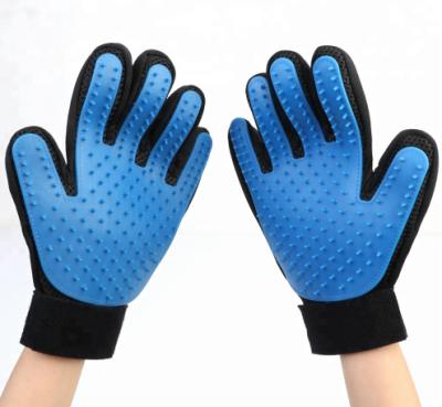 China Effective Pet Hair Remover Grooming Glove Deshedding Glove Soft Viable Brush Glove Increased Five Finger Design for sale