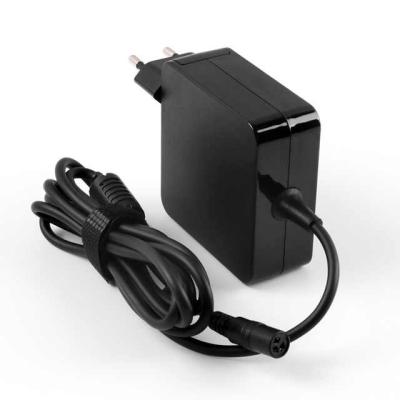 China 2020 Electronic Products Hits For Amazon DC 15V 16V 18.5V 19V 19.5V 20V 90 10 Watts Tips Universal Travel Laptop Charger For Notebook for sale