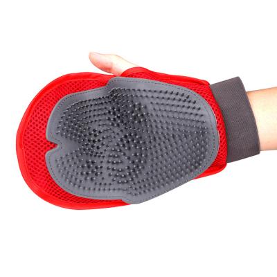 China Amazon Sustainable Hot Selling Pet Shedding Grooming Glove Brush For Cats Dogs Bath for sale