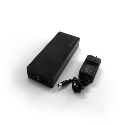 China Duurzame 5200mAh batterijcapaciteit Smart Mini UPS stroomtoevoer 12V 2A DC UPS Te koop