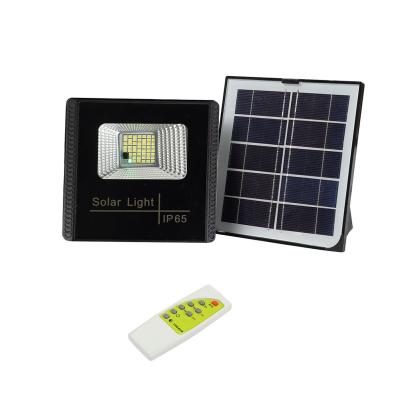 China 100w 300w 500w 600w Garden Floodlight Outdoor Waterproof Garden Portable Led Solar Flood Light for sale