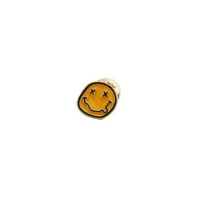 China China Low Price Face Shape Lapel Funny Smile Pin for sale