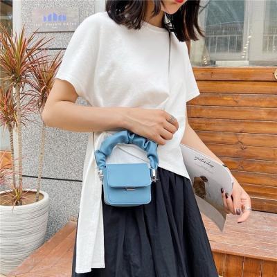 China Suitable for wholesale picnic cute simple color gently handle casual women chain handbags PU Mini Crossbody Bag For Women for sale