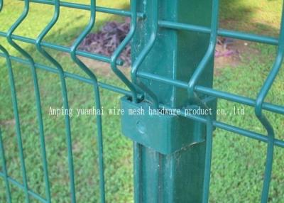 China Nice Appearance Wire Mesh Garden Fence , Green Metal Mesh Fencing Panel Roll for sale