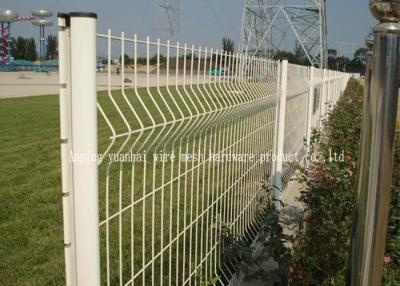 China Diseño único soldado con autógena galvanizado sumergido caliente del rollo del panel de la cerca del jardín del alambre en venta