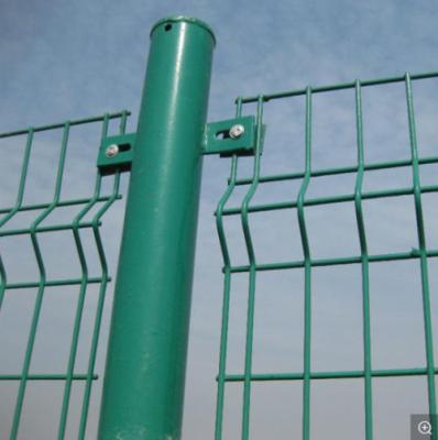 China Heavy Gauge Triangle Bend Welded Mesh Fence/Welded Wire Fence for sale