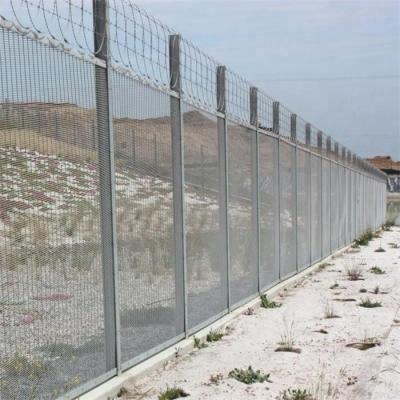 China anti climb 358 high security welded wire mesh fence for sale