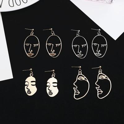 China High Quality Fashion Hollow Out Face Dangle Earrings Women Rose Gold Drop Earrings Girls Silver Plated Long Jewelry for sale