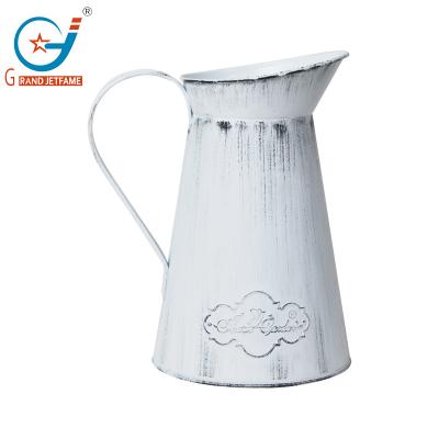 China For Home Decorative White Country Flower Jug Vintage Metal Decor Rustic Pitcher for Vases, Mini French Vase for sale