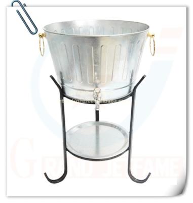 China Large Sustainable Galvanized Tub Ice Bucket With Stand Metal Ice Bucket for sale