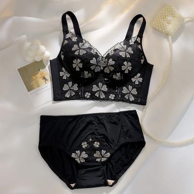 China Pump Women's Best Gift Fragrance Holiday Atmosphere Useful Toys Flower Secret Bra Lovers Stylish Underwear Set for sale