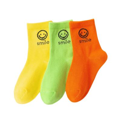 China Sporty Hot Sale Socks 1 To 12 Years For Kids Fashional Winter Autumn Tude Socks for sale