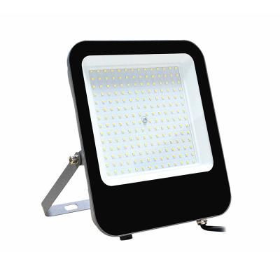 China Football Stadium Slim LED Flood Lights 150 Watt 120deg Anti Corrosion for sale