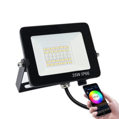 China El APP al aire libre controló las luces de inundación del reflector IP66 SMD5050 SMD2835 en venta