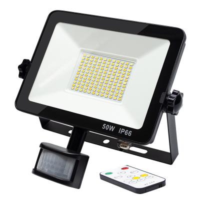 中国 Super Bright Flood Light 50 Watts LED Motion Sensor Outdoor IP66 4250lm Controlled By Remote 販売のため