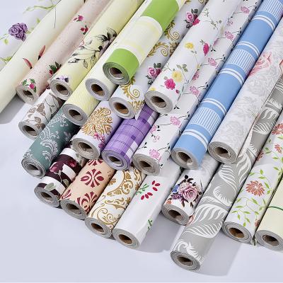 China Modern Home Decoration Pearlescent Membrane Flower Wallpaper Bedroom Kitchen Waterproof Self Adhesive Wallpaper Roll for sale