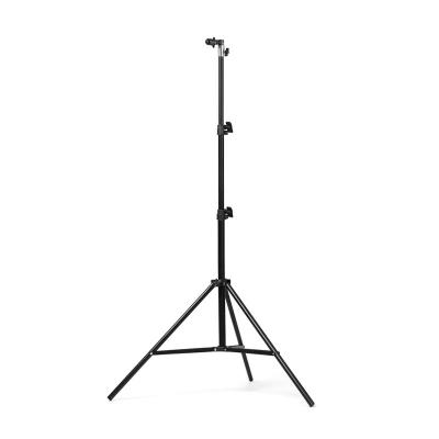 China Light Weight and Portable 2M Light Stand with Reflector Holder Clip Backdrop Board Fixing Clamp Kit Bracket for Photography Background for sale