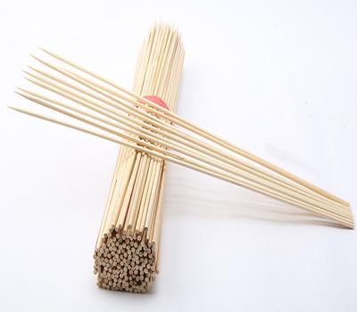 China Bamboo Skewers Without Splinters for Grilling, BBQ, Appetizer, Fruit Kabobs, Chocolate Fountain for sale