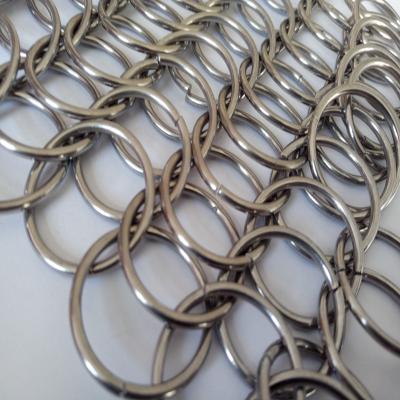 China Long Lasting Corrosion Resistance/Stainless Steel Chainmail Curtain /Metal Ring Mesh for sale