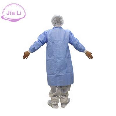 China Disposable White Hospital Coat PP Non - Woven Dust Proof And Breathable Work Clothes Visit Dustless Lab Coats for sale