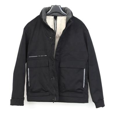 China Clothing Factory Low Price Waterproof Custom Down Jacket , Men's Windproof Warm Down Jacket for sale