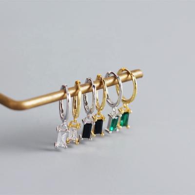 China New Vintage Simple Design Classic Gold Plated Women Green Stone Circle Earrings for sale