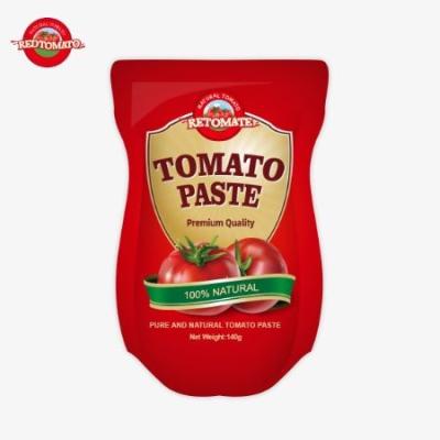 Chine Sachet de pâte de tomates sucrées et aigres de 140 g, de pureté allant de 22% à 30% à vendre