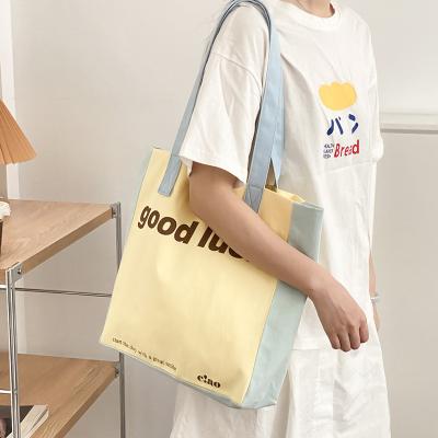 China Eco-friendly fashion woman retro style custom printed canvas shopping tote bag with interior pocket and zipper for sale