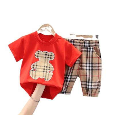 China The fabrics is comfortable and fashion. Hao Baby Wholesale Cheap Korean Style Summer Clothing 2022 New Bear Set Boys And Girls O-neck T-shirt Shorts Suits for sale