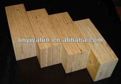 China Indoor Laminates Veneer Lumber Pine Core Phenolic Glue For Middle East for sale