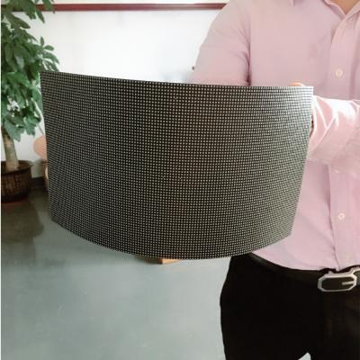 China Curved Indoor Indoor Advertising Led Wall Panel Round Circle Soft Led Module P2.5 Flexible Led Panel for sale