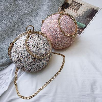 China 2021 New Fashionable Female Purse Korean Simple Spherical Chain Shoulder Messenger Bag Portable Dinner Bag One for sale