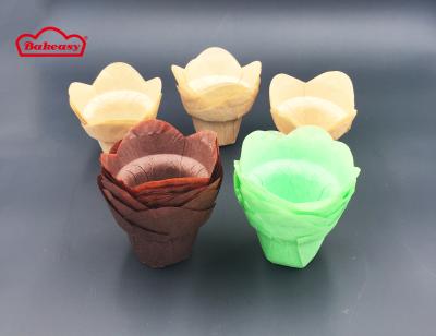 China Disposable Bakeware Cups For Muffin Lotus Cupcake Liners With Leakproof Paper for sale