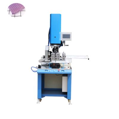 Cina Ultrasuoni Sponge Pad Automatic Fabric Scourer Saldatura E Taglio Macchina Per Pulito Telaio in vendita