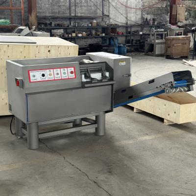 Chine Machine de découpe de dés de viande congelée Cube de poulet machine de découpe 400kg/h 380V 50HZ à vendre