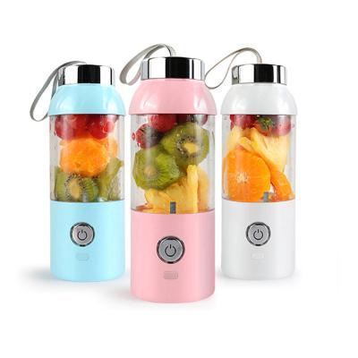 中国 Amazon Hot Selling Self-cleaning Kitchen Equip Self-cleaning Vegetable Fruit Juice Extractor Automatic USB Charging Electric 550ml Juicer 販売のため