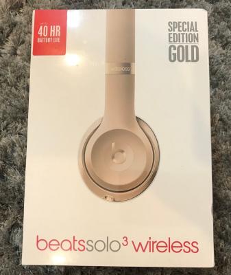 China Beats by Dr. Dre Solo3 Wireless Headband Headphones - Gold Excellent Condition for sale