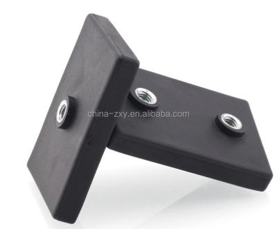 China Industrial Magnet Rubber Coated Screw Mounted Square Block Magnet Holder Magnets With Wire for sale