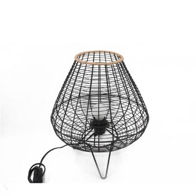 China ShadeTable Modern Wholesale Home Single Bed Lamps Black Bamboo Factory Head Desk Lamp for sale