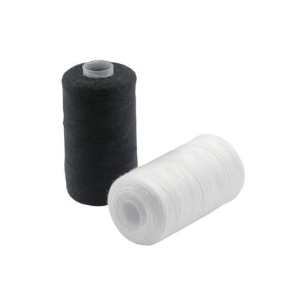 China 500M Sewing Thread Polyester Eco-friendly Rugged Thread Tube Black And White Plastic Sewing Threads for sale