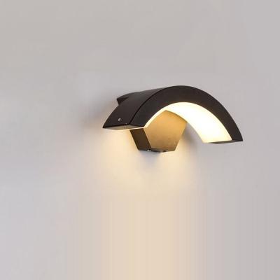 China Waterproof IP65 surface acrylic 12W exterior wall lighting fitting outside wall lamp light fixtures en venta