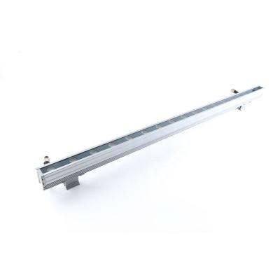 China Outdoor architectural rgbw adjustable strip linear garden lighting 18w dc24v ac220v linear decoration wall seal reasonable price IP68 for sale