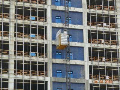 Cina Diriga avviano su e fermano 46 m./elevatore minimo della gru della costruzione in vendita