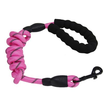 China Hot Sale Padded Padded Braided Soft Handle Rope Dog Leash Rope For Medium Large Dogs Pets for sale