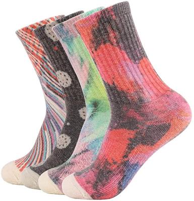 China 2021 Hotsale 180tian 4P Pack Breathable Soft And Colorful Women's Merino Wool Hiking Trail Crew Outdoor Sock for sale