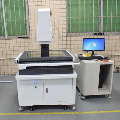 Cina 2D macchina di misurazione coordinata manuale ottica per le dimensioni di macinazione delle parti di metallo di CNC in vendita