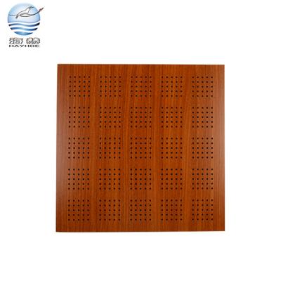 Cina Highly Effective Hot Sale Wooden Perforated Sound Absorbing Board Waterproof Sound Absorption Sound Barrier in vendita