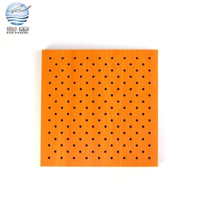 China Highly Effective Modern Popular Sound Absorption Soundproof Board Perforated Noise Reduction Cheap Acoustic Panel Te koop