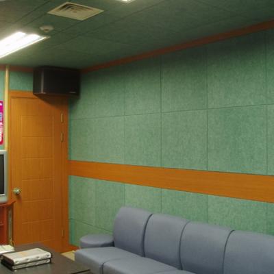 중국 Newest Artistic Contemporary Loud Reduction Fiber Panel Decorative Waterproof Acoustic Ceilings Ceiling Panel 판매용