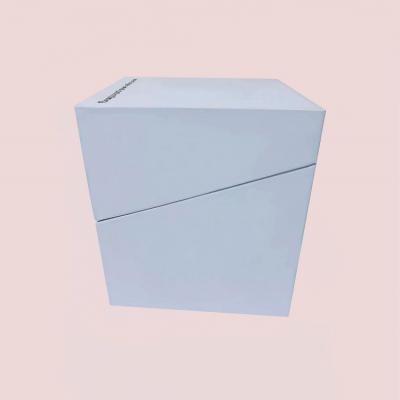 China Custom Packing Boxes Handmade Eco-Friendly Magnetic Box Flip Top White Rigid Cardboard Environmental Protection Gift Packaging Boxes for sale